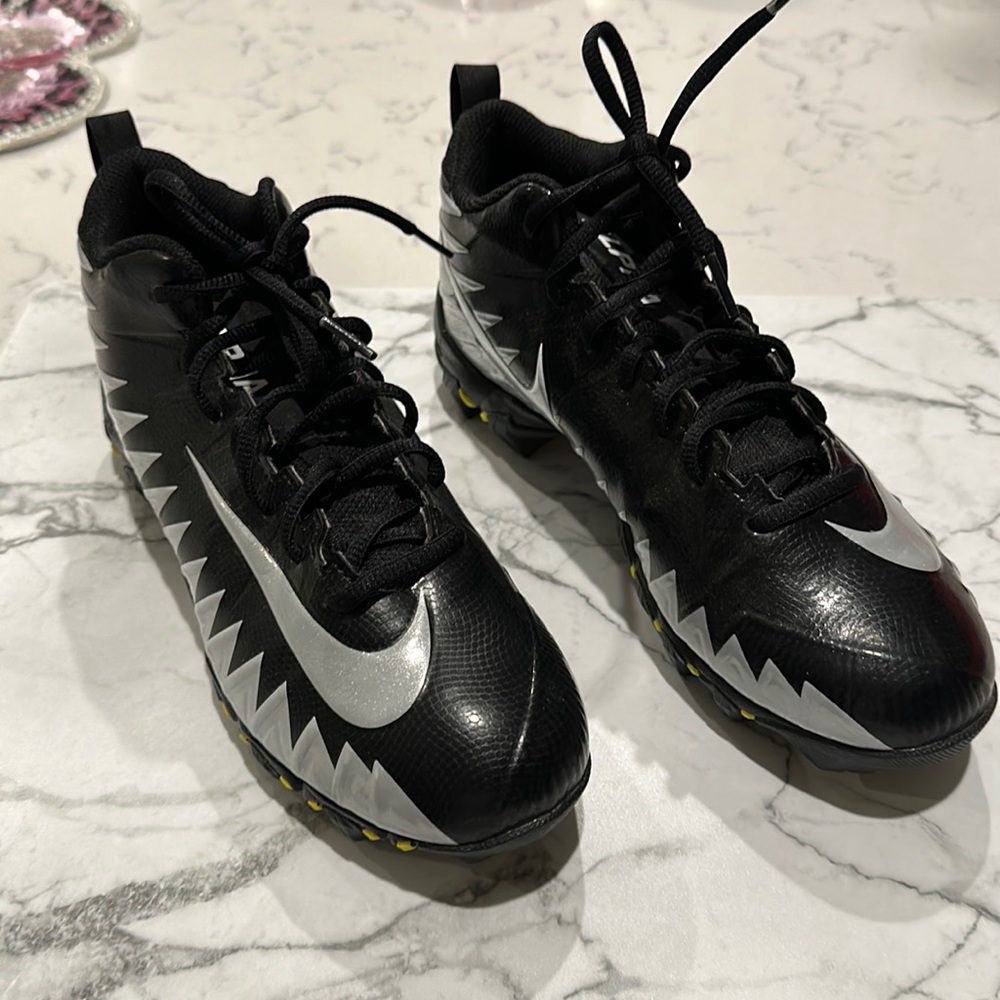 Nike Big Boys Cleats